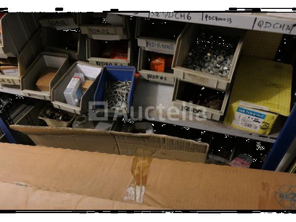 Grote foto decoratieve hardware handgrepen en laarzen sloten van ijzer en messing diversen doe het zelf en verbouw onderdelen en accessoires