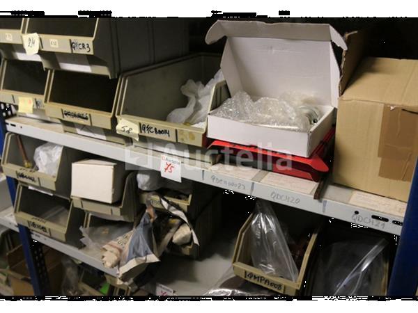 Grote foto decoratieve hardware handgrepen en laarzen sloten van ijzer en messing diversen doe het zelf en verbouw onderdelen en accessoires