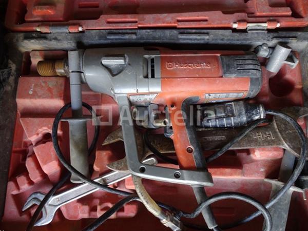 Grote foto een husqvarna model dm230 rijsmachine doe het zelf en verbouw onderdelen en accessoires