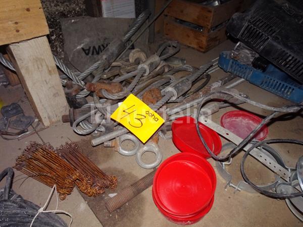 Grote foto inhoud van de plank doe het zelf en verbouw onderdelen en accessoires