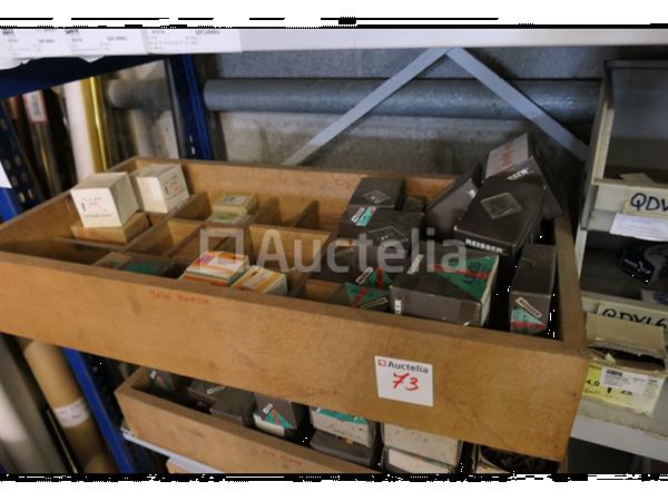 Grote foto grote partij diverse houtschroeven doe het zelf en verbouw onderdelen en accessoires