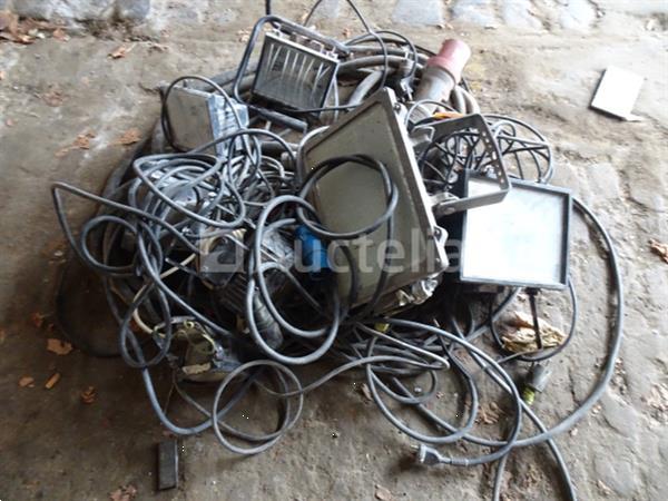Grote foto een set van verschillende bouwplaatsen en elektrische uitbreidingen doe het zelf en verbouw onderdelen en accessoires