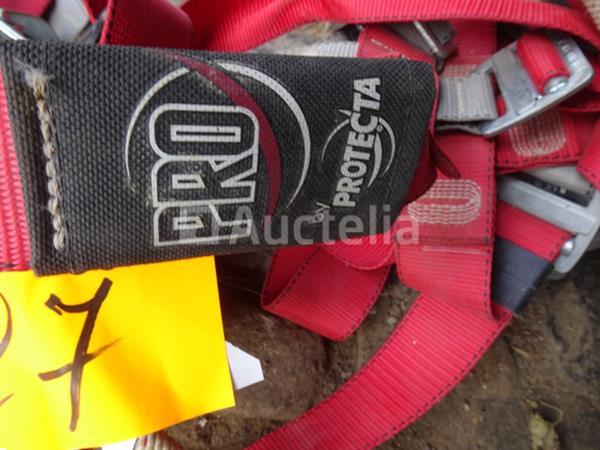Grote foto 2 protect harnassen voor valbeveiliging doe het zelf en verbouw onderdelen en accessoires