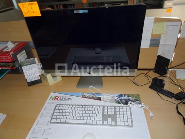 Grote foto een alles in n computer van apple met een apple toetsenbord doe het zelf en verbouw onderdelen en accessoires
