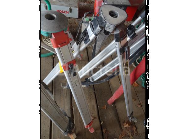 Grote foto een set van 3 statieven 4 telescopische linialen voor lasers doe het zelf en verbouw onderdelen en accessoires