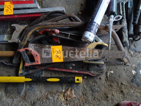 Grote foto een set handgereedschap doe het zelf en verbouw onderdelen en accessoires