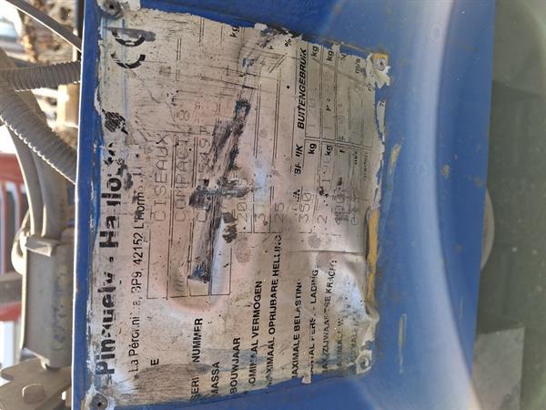 Grote foto haulotte compact 8 hoogwerker schaarlift 8 25 m 2023 accu doe het zelf en verbouw hoogwerkers