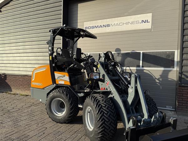 Grote foto giant g2700 hd minishovel kniklader nieuw 665 lease agrarisch shovels