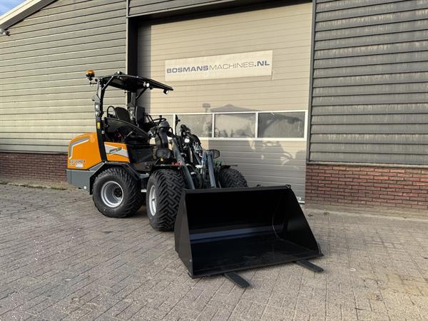 Grote foto giant g2700 x tra hd minishovel nieuw met led verlichting agrarisch shovels