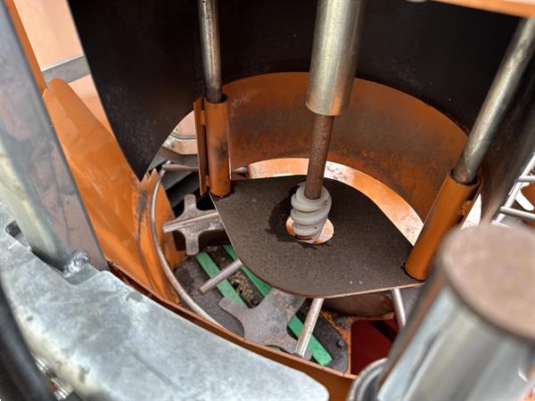 Grote foto javo combi potmachine met transportband 310 x 15 cm agrarisch tuinbouw