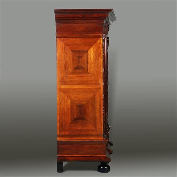 Grote foto majestieuze en zeer verfijnde rankenkast ca 1800 no.331520 antiek en kunst stoelen en banken