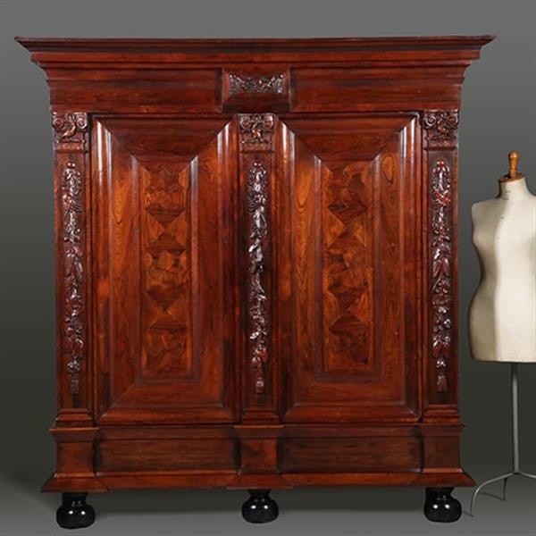Grote foto majestieuze en zeer verfijnde rankenkast ca 1800 no.331520 antiek en kunst stoelen en banken