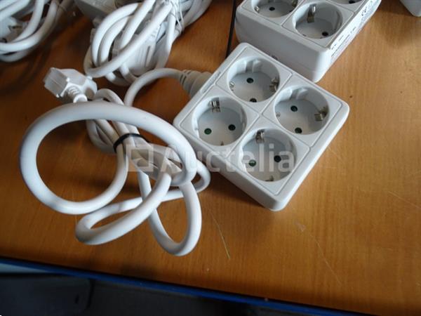Grote foto 7 blokken van 4 stopcontacten doe het zelf en verbouw onderdelen en accessoires