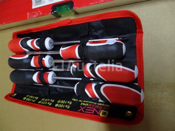 Grote foto stekkerdoos 2 niveaus 6 schroevendraaiers doe het zelf en verbouw gereedschappen en machines