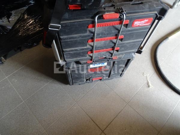 Grote foto set van 2 milwaukee koffers en een opbergtas doe het zelf en verbouw hefwerktuigen