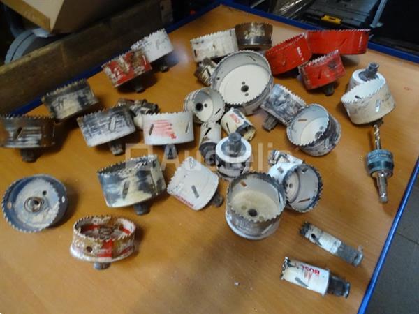 Grote foto 32 hilti bosch divers gatzagen adapter met boor doe het zelf en verbouw gereedschappen en machines