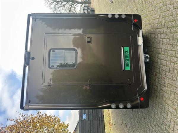 Grote foto horsetruck paardenvrachtwagen verhuur doe het zelf en verbouw vrachtwagens