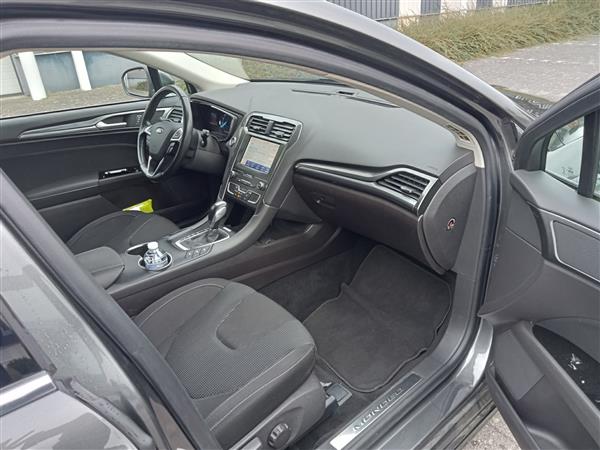 Grote foto ford mondeo wagon 2.0 ecvt hev 188pk 2019 auto ford