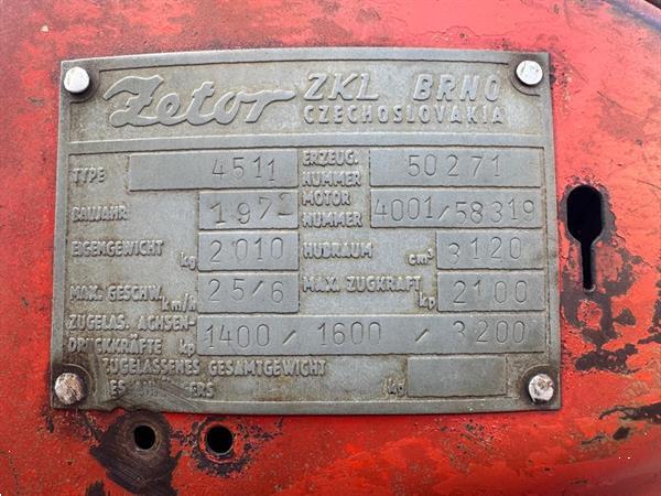 Grote foto zetor 4511 agrarisch tractoren