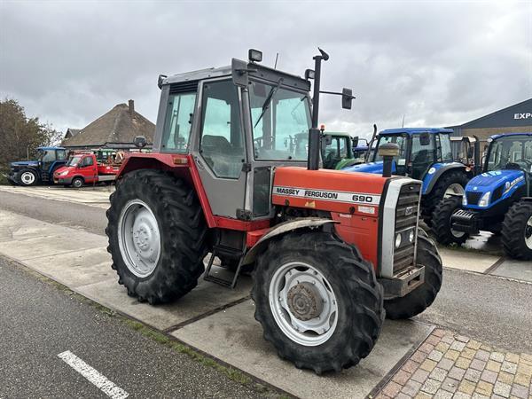 Grote foto massey ferguson 690 agrarisch tractoren