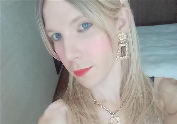 Grote foto sexy trans slut available for you on webcam erotiek webcam sites
