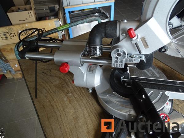 Grote foto afkortzaag metabo kgs 216m doe het zelf en verbouw ijzerwaren en bevestigingsmiddelen