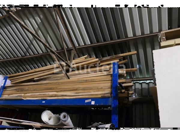 Grote foto geschaafd eikenhout doe het zelf en verbouw ijzerwaren en bevestigingsmiddelen