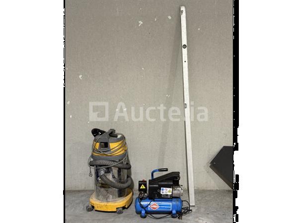 Grote foto ind. stofzuiger compressor waterpas doe het zelf en verbouw onderdelen en accessoires