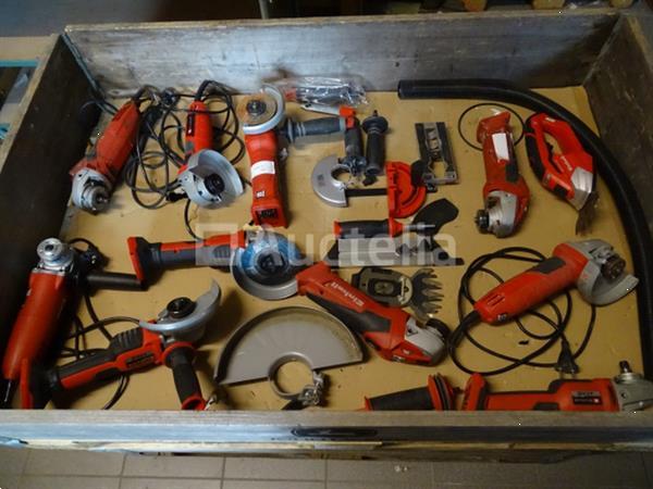 Grote foto pallet met machines doe het zelf en verbouw gereedschappen en machines