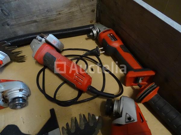 Grote foto pallet met machines doe het zelf en verbouw gereedschappen en machines