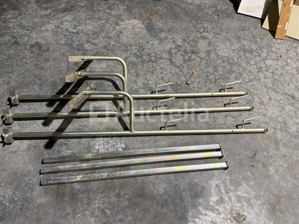 Grote foto 3 leuningen op het dak doe het zelf en verbouw onderdelen en accessoires