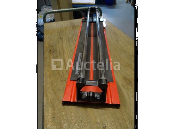 Grote foto kreator tegelsnijder doe het zelf en verbouw gereedschappen en machines