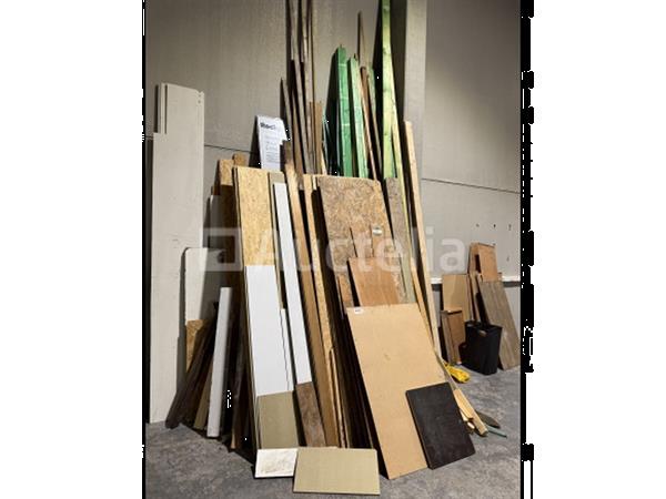 Grote foto houtvoorraad doe het zelf en verbouw onderdelen en accessoires