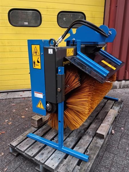 Grote foto hydraulische veegborstel cw10 opname midigraver agrarisch tractor toebehoren