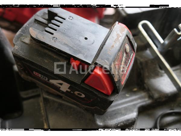 Grote foto milwaukee fuel borstelloze cirkelzaag op batterijen doe het zelf en verbouw ijzerwaren en bevestigingsmiddelen