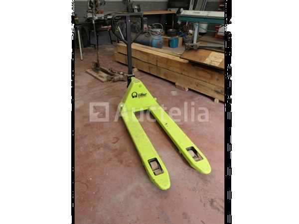 Grote foto manuele pallettruck lifter gs 25s4 ra 1150 x 525 doe het zelf en verbouw hefwerktuigen