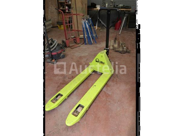 Grote foto manuele pallettruck lifter gs 25s4 ra 1150 x 525 doe het zelf en verbouw hefwerktuigen