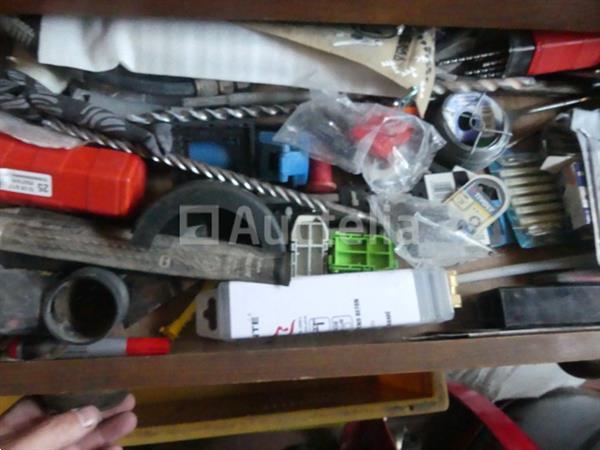 Grote foto diverse ijzerwaren en handgereedschap doe het zelf en verbouw gereedschappen en machines