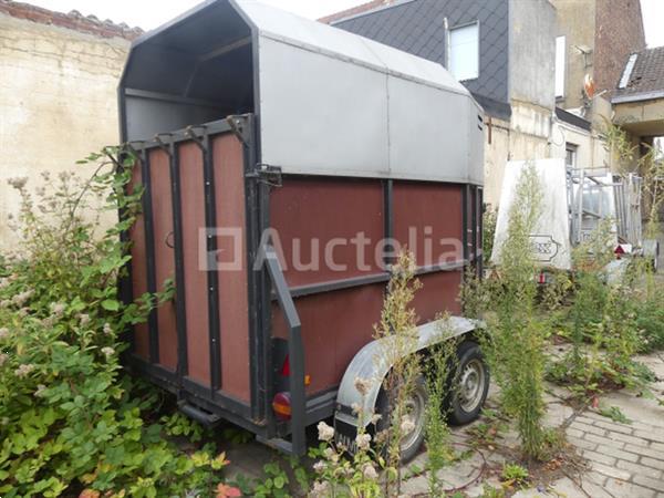 Grote foto vee aanhanger w.m. y2 10 2000 agrarisch aanhangwagens