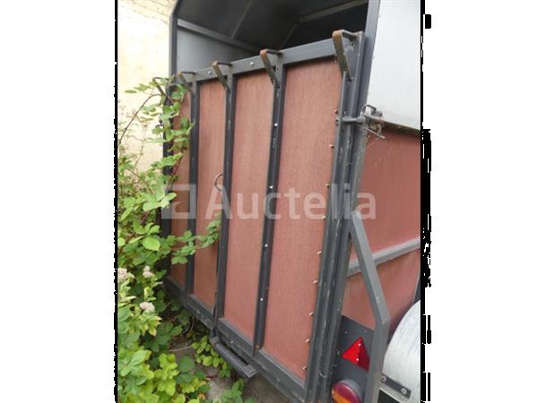 Grote foto vee aanhanger w.m. y2 10 2000 agrarisch aanhangwagens