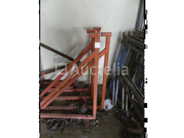 Grote foto 4 steiger beugels doe het zelf en verbouw onderdelen en accessoires
