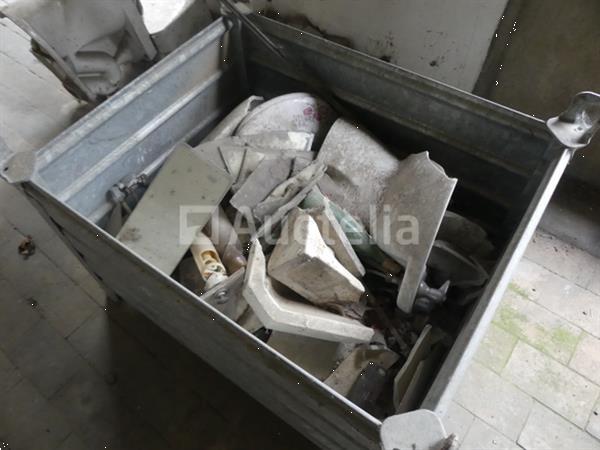 Grote foto 5 stapelbare metalen bakken met inhoud doe het zelf en verbouw onderdelen en accessoires