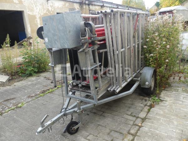 Grote foto aanhanger met altrex steiger doe het zelf en verbouw onderdelen en accessoires