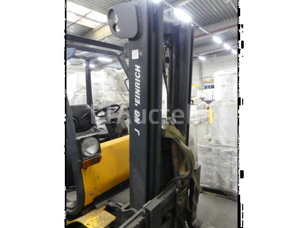 Grote foto 2 jungheinrich tfg20a gas vorkheftrucks agrarisch heftrucks