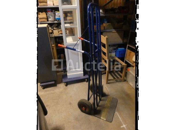 Grote foto duivel doe het zelf en verbouw hefwerktuigen
