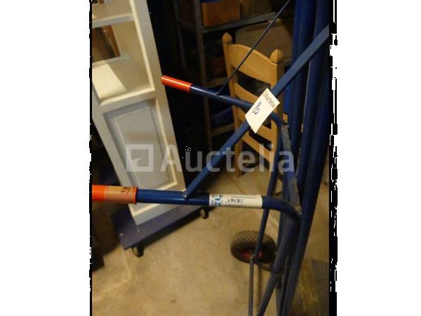 Grote foto duivel doe het zelf en verbouw hefwerktuigen