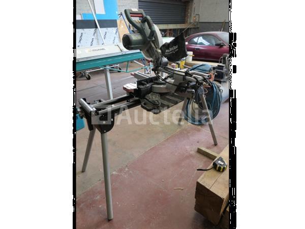 Grote foto verstekzaag en klapvoet metabo kgs 254m doe het zelf en verbouw ijzerwaren en bevestigingsmiddelen