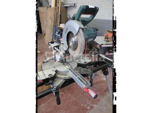 Grote foto verstekzaag en klapvoet metabo kgs 254m doe het zelf en verbouw ijzerwaren en bevestigingsmiddelen