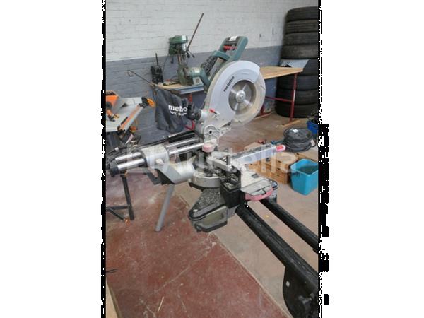 Grote foto verstekzaag en klapvoet metabo kgs 254m doe het zelf en verbouw ijzerwaren en bevestigingsmiddelen