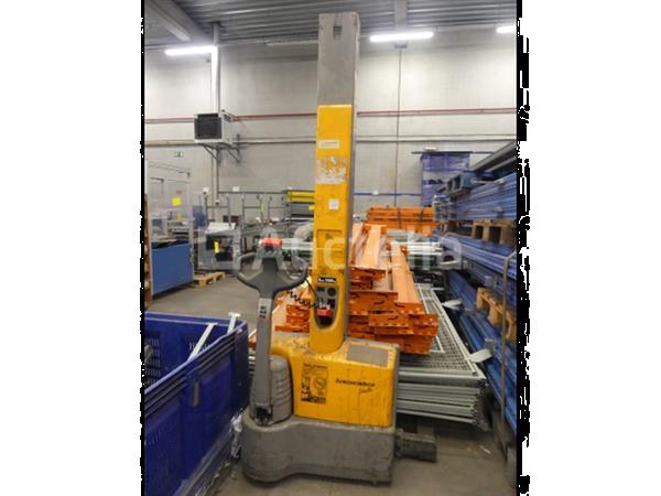 Grote foto stapelaar jungheinrich emb doe het zelf en verbouw hefwerktuigen